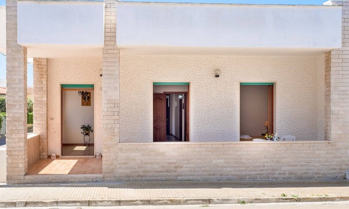 Marina di Mancaversa House | Cozy Villa Steps from the Beach with Oceanfront Views
