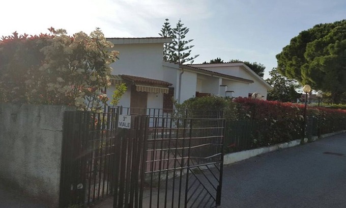Belvedere Marittimo Villa | Relaxing Villa Just Steps from the Ocean's Edge