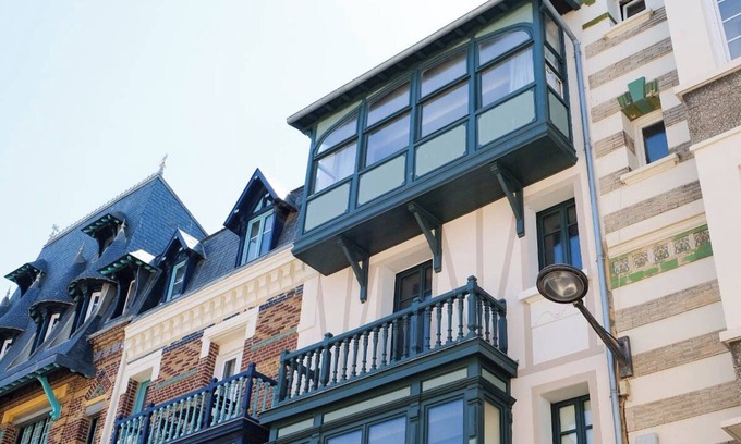 Mers-les-Bains Villa | Villa Adèle: Ocean Views, Spa Amenities & Beach Access