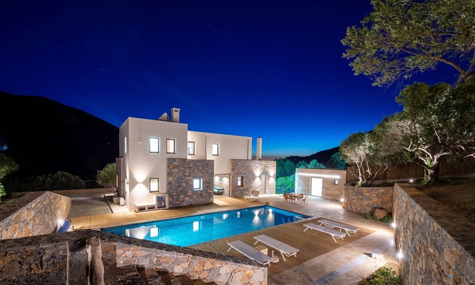 Vrachasi Villa | Villa Adagio: 5-Bedroom Retreat with Heated Eco-Pool