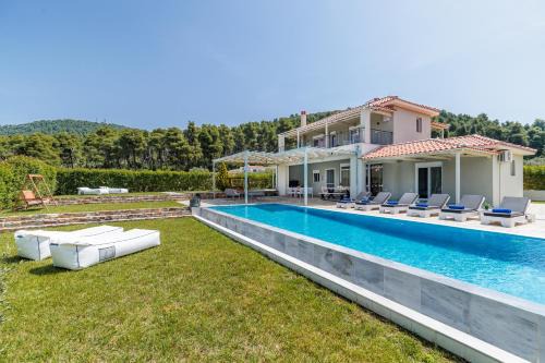 Alikias Villa | Exquisite Villa Aelia by Kardous - Oceanfront Bliss Awaits