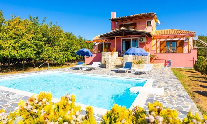 Mesovounia Villa | Elegant Villa Aetos: Relax by the Pool and Hot Tub