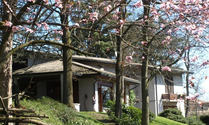 Reggio nell'Emilia Bed & Breakfast | Villa Agata: Family-Friendly with Breakfast & High Ratings