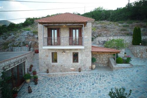 North Kynouria Villa | Villa Agia Sofia: A Mountain Retreat for Families