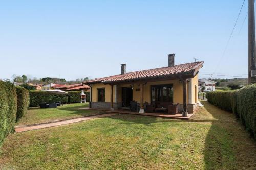 Puente Nuevo House | Villa Aire de Asturias: Family and Pet-Friendly Retreat