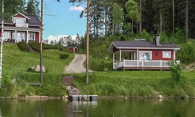 Multia House | Experience Villa Akuliina with Lake Views and Spa Amenities