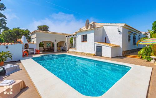 Balcon del Mar Villa | Discover Villa Alamito: Oceanfront Getaway for Families