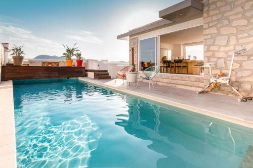 Saint-Mandrier-sur-Mer Villa | Villa Albatros - piscine chauffée