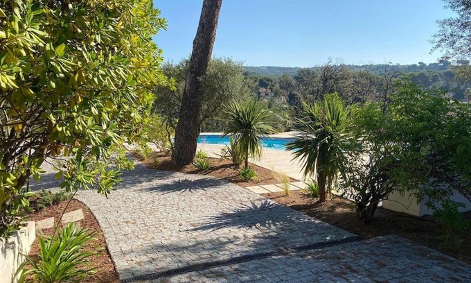 La Ciotat Villa | Villa Alba YourHostHelper: Family-Friendly with Pool Access