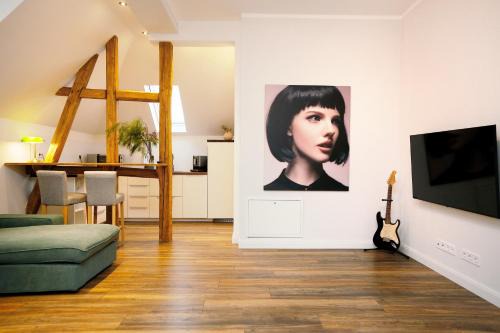 Bad Wildungen Apartment | Villa Alexandra 1897: Family-Friendly Retreat with Dining