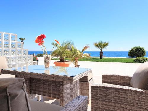 Alexandroupoli Apartment | Relaxing Oceanfront Escape at Villa Alexandros, 4-Star Rating
