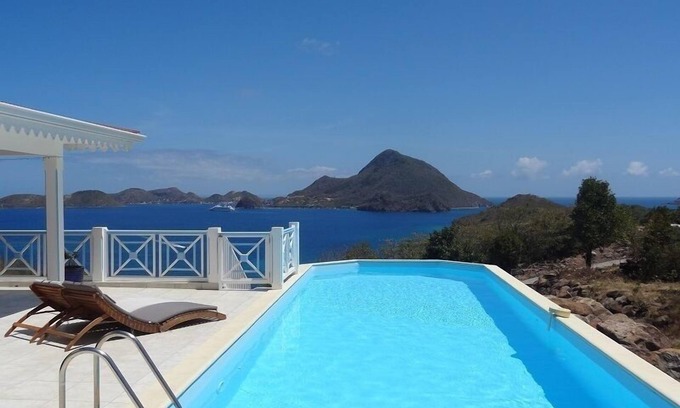 Terre-de-Bas Villa | Tranquil Villa with Ocean Views & Top Guest Rating
