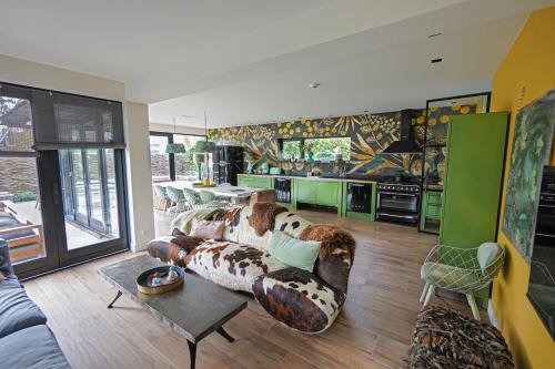 Callantsoog Villa | Family-Friendly Villa Aloha: 4-Star Guest Rated at 9.7/10