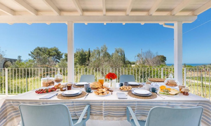 Salve Villa | Villa Aloha - Torre Pali: Oceanfront Retreat with Pool