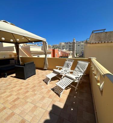 Olhao Apartment | Guest Rated: Villa Amalia in Olhão - Family-Friendly Stay