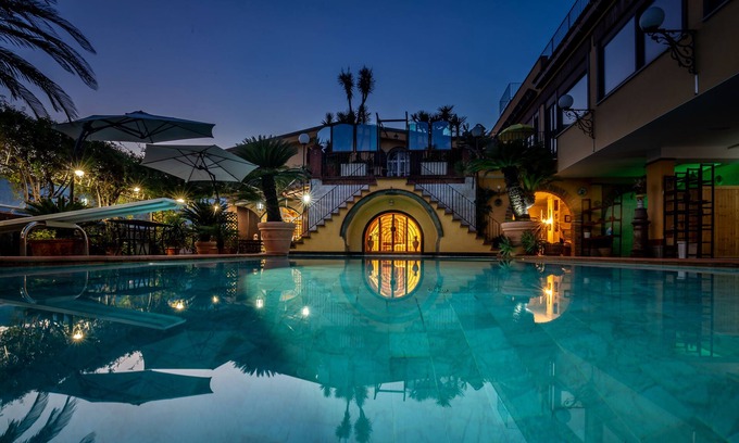 Marini House | Relax at Villa Amalia Resort with Oceanfront Amenities