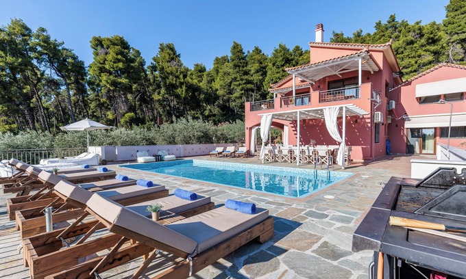 Alikias Villa | Villa Amaryllis: Dream Getaway with Ocean View and Spa