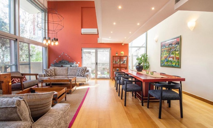 Kerameikos Villa | Discover Villa Amaryllis: Pet-Friendly 4-Star Retreat