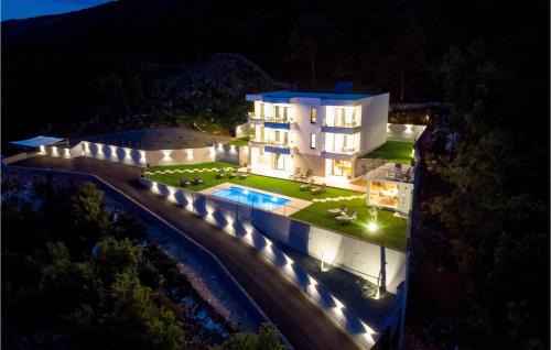 Zagore House | Villa Amata: Family-Friendly Retreat with Pool & Pets Welcome