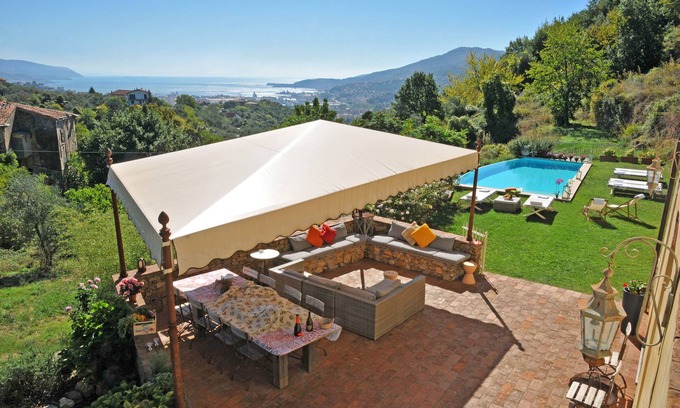 La Foce Villa | Villa Ambrosia: Pet Friendly Oasis with Pool & Sea View