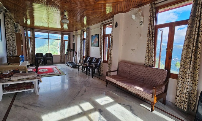 Shimla Other | Serene Villa Retreat in Himachal Pradesh, Near Shimla