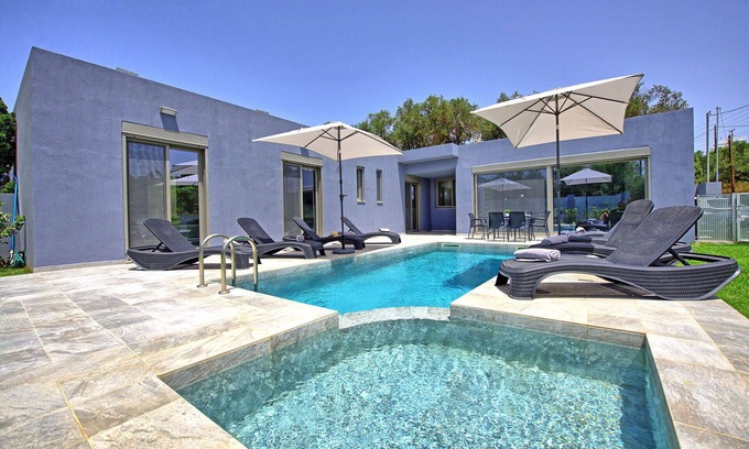 Agia Marina Villa | Villa Ampela: Idyllic Getaway with Private Pool & Ocean Views