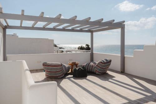 Agios Prokopios House | Relax at Amy Villa, Agios Prokopis - Rated 9/10!