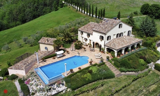 SantʼAngelo in Pontano Villa | Inviting Villa and Farmhouse with Pool on Private Estate
