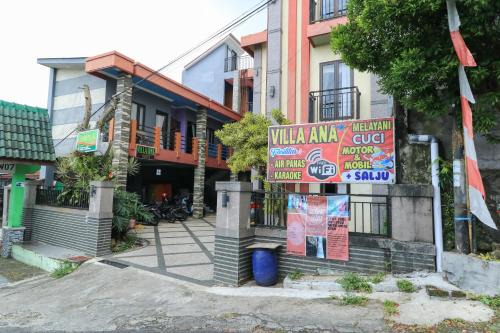 Tretes House | Discover Villa Ana: A Budget-Friendly Getaway