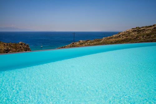Elia Villa | Relaxing Villa ANAIS 2 in Beautiful Mykonos with Ocean Views
