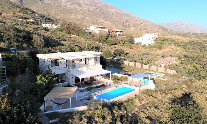 Mariou Villa | Villa Anasa: Oceanfront Bliss with Private Pool and Spa