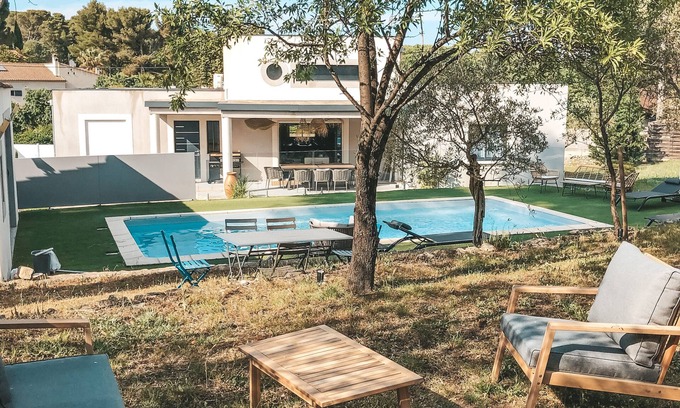 Mont Duplan Villa | Villa and Mazet La Nîmoise: Relax by the Ocean View Pool
