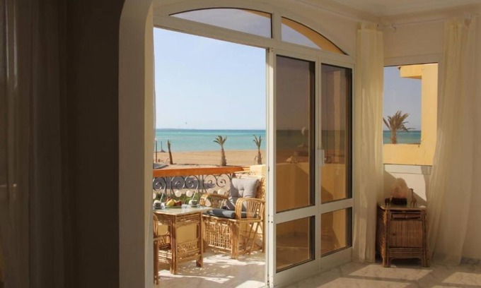 Al Ahyaa Apartment | Villa Anna & Snake - Deluxe One-Bedroom Apartment with Ocean View