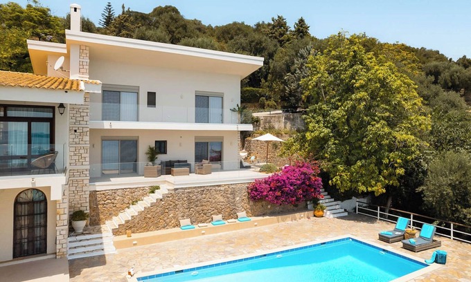 Kommeno Villa | Villa Anser - Four Bedroom Villa, Sleeps 10