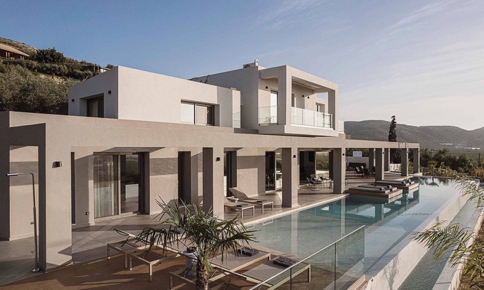 Limeniskos Villa | Villa Aora: Enjoy Oceanfront Living Just 2km to Beach