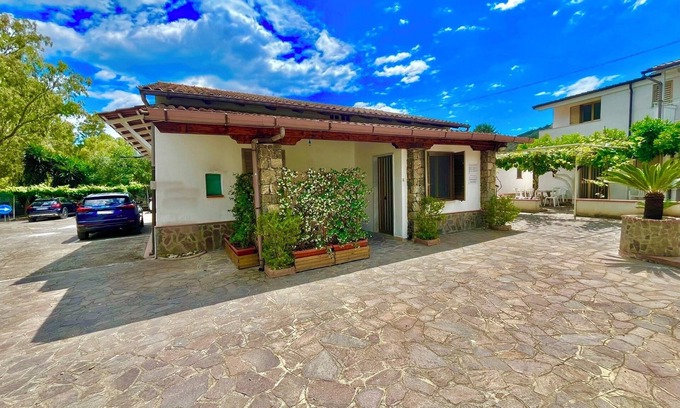 Palinuro House | Pet-Friendly Villa Arco 4 with Ocean View in Palinuro