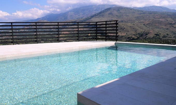 Exopoli Villa | Villa ArGia: Private Pool & Ocean View Retreat