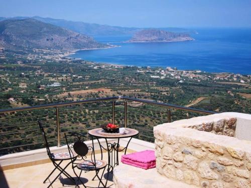 Monemvasia Villa | Oceanfront Villa Art Foutia: 4-Star Perfection Awaits