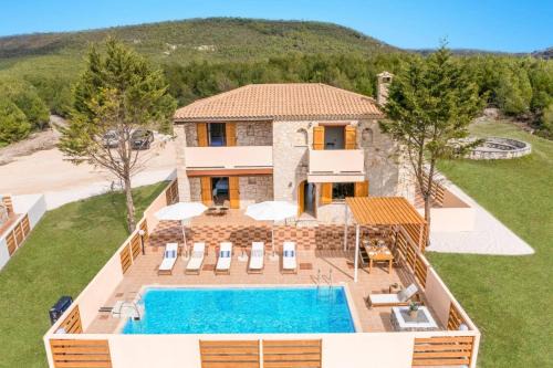 Agia Marina Villa | Villa Artemisia by Villa Plus
