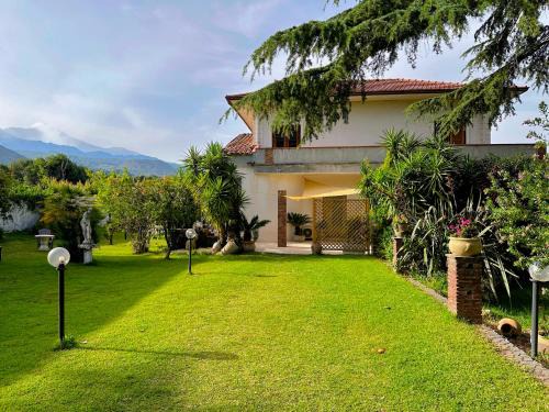 Blandano Villa | Discover Villa Asia: Child-Friendly Retreat with 9.7 Rating