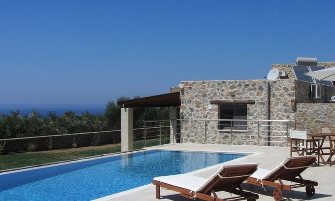 Livadia Villa | Villa Asteraki: Private Pool & Oceanfront Magic Sunsets