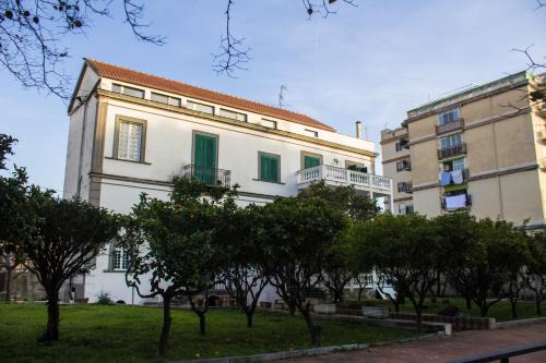 Torre Annunziata House | Villa Astrea