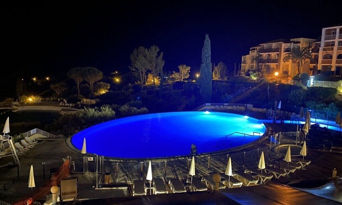 Le Dramont Villa | Serene Villa at Cap Estérel with Breathtaking Sea Views