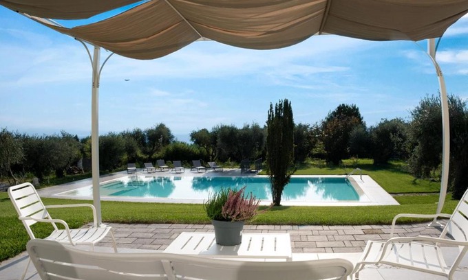 Solarolo Bed & Breakfast | Villa Athena Charme: Oceanfront Retreat with Pool & Views