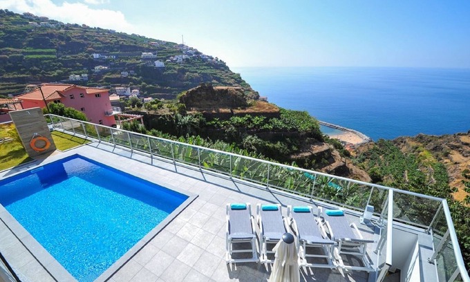 Estrela da Calheta House | Villa Atlantic: Ocean View Retreat with Private Pool