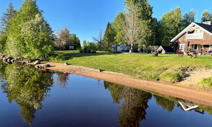 Rovaniemi Apartment | Villa Aurora Light: Oceanfront Retreat with Private Beach
