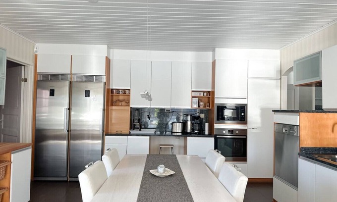 Rovaniemi House | Villa Aurora Riverside by BookLapland