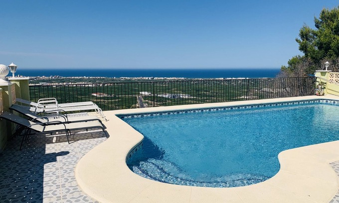La Font d'en Carros House | Tranquil Villa with Pool and Scenic Views in Costa Blanca