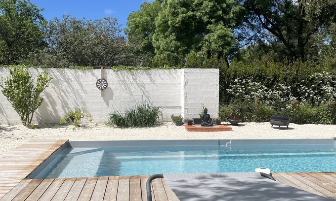 Talais Villa | Villa Avec Piscine Chauffée: Oceanfront Paradise Awaits
