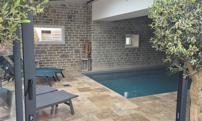 Escoville Villa | Elegant Villa with Private Heated Pool near Cabourg Beaches